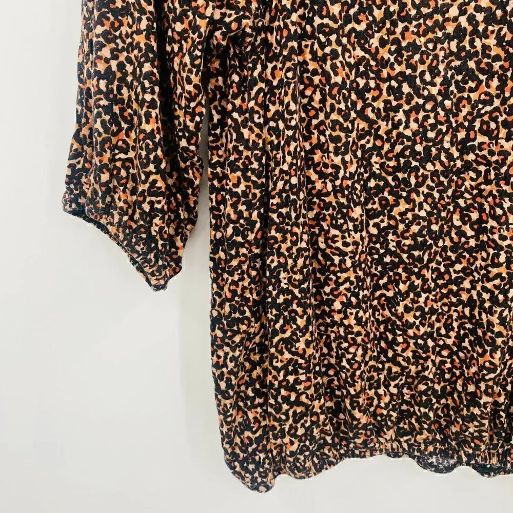 LOFT Size Small Tan & Black Cheetah Print 3/4 Sleeve Jersey Knit Blouse Top